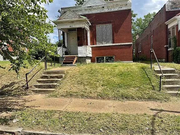 SARELIX LLC Picture 6