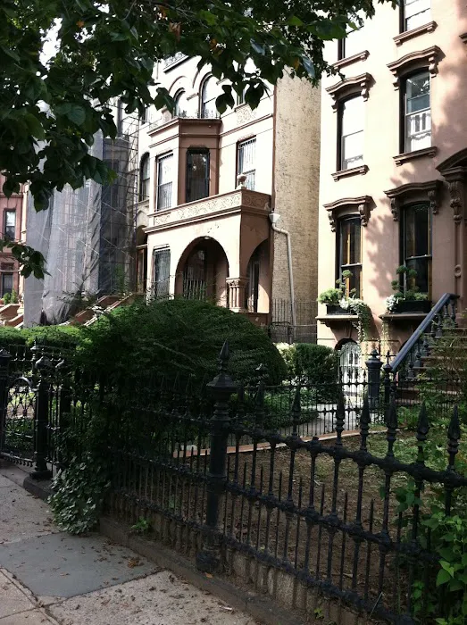 SARELIX LLC Picture 3