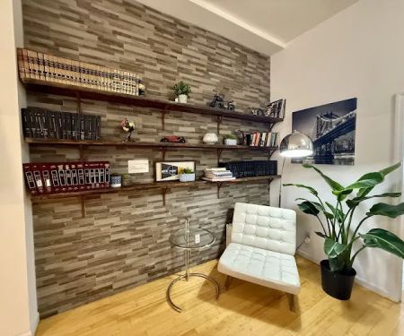 Posh Renovated Apartment