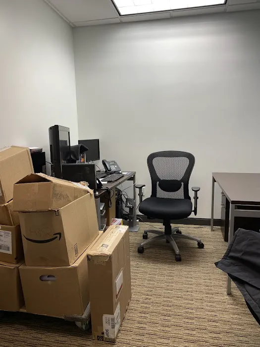 Regus - New York City - 600 Third Avenue Picture 6