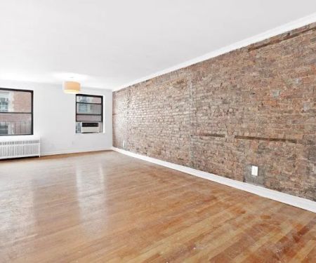 Marc Blum Real Estate
