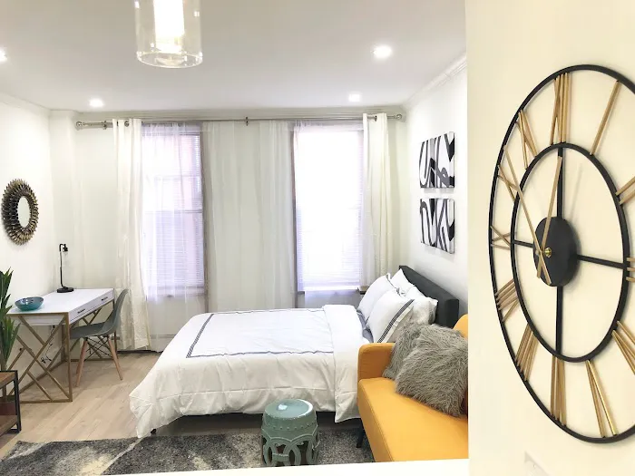 Manhattan Suites | All-Inclusive Furnished Apartments: An Alternative to Hotels, Vacation Rentals, Student Housing Picture 9