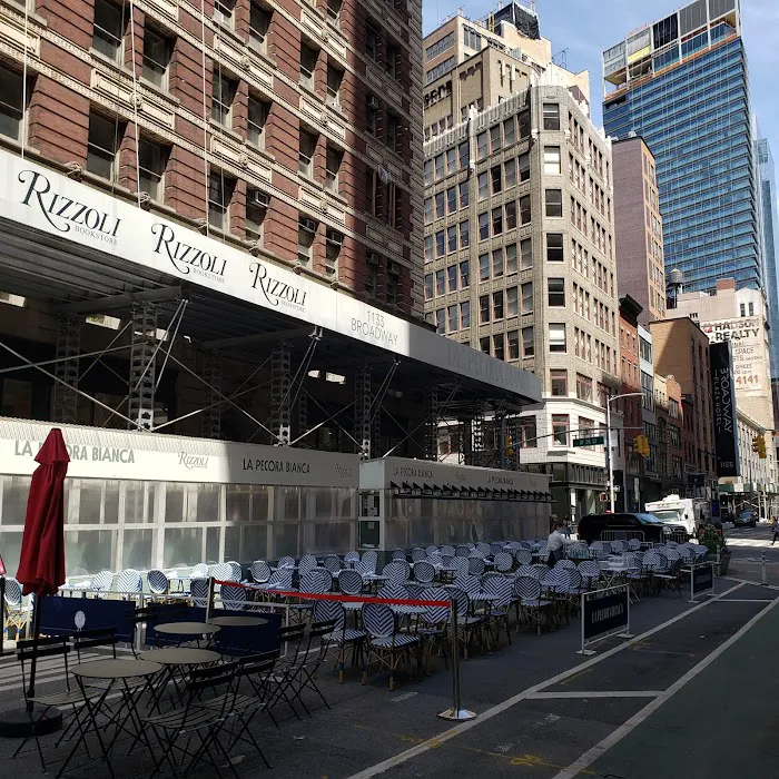 The St. James Building Picture 8