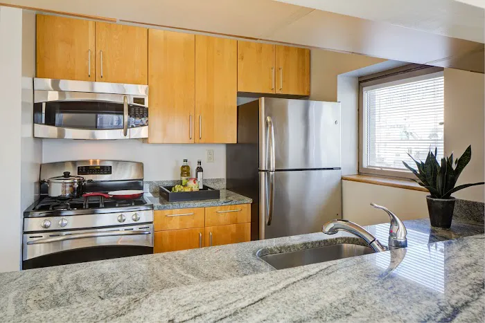 Furnished Quarters Picture 4