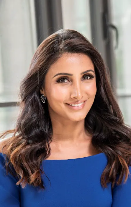Mae Bagai at Sotheby's International Realty | America’s Best Real Estate Professionals 2018-2025 - WSJ Ranking Picture 7
