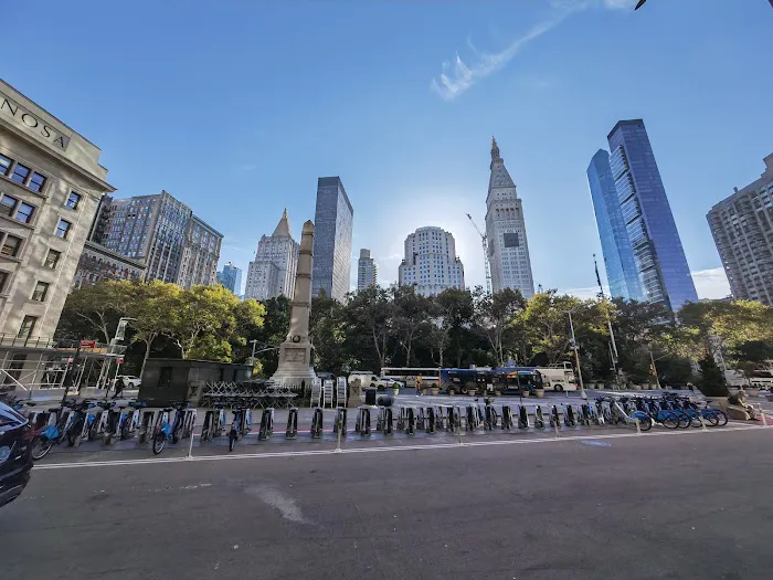16 Madison Square West Picture 5