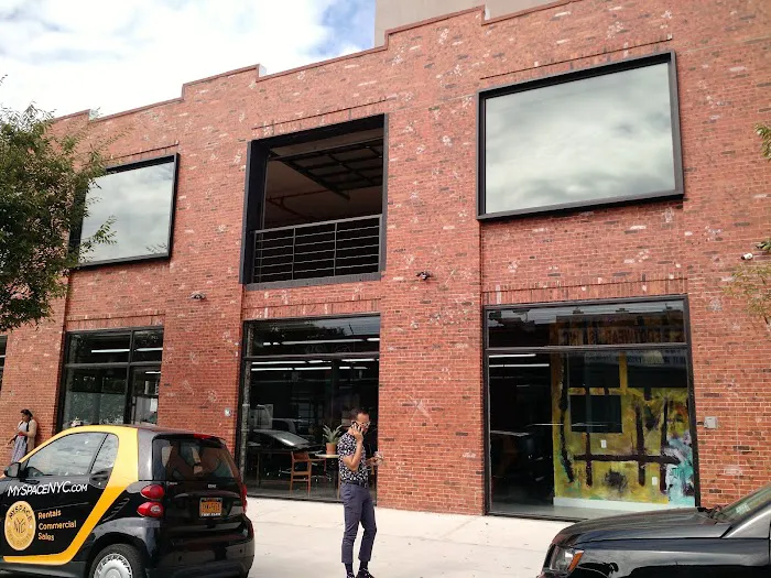 MySpace NYC Picture 6