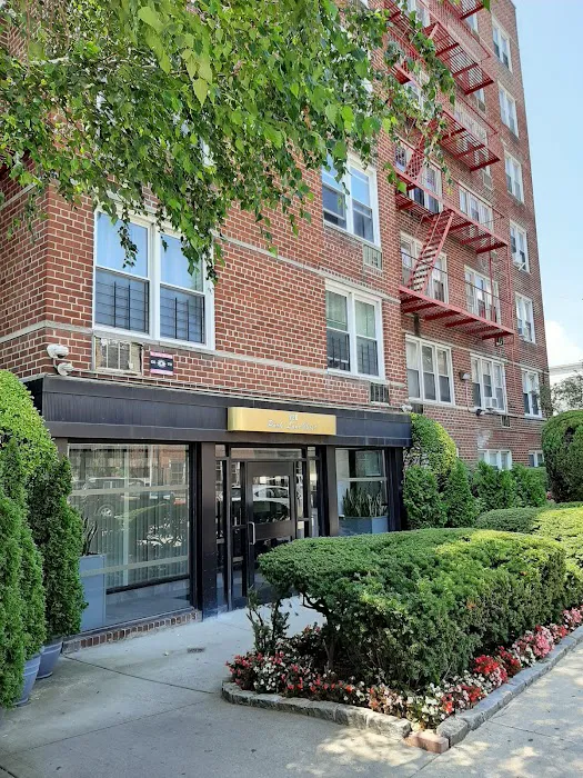 Thompson Group Real Estate Picture 2