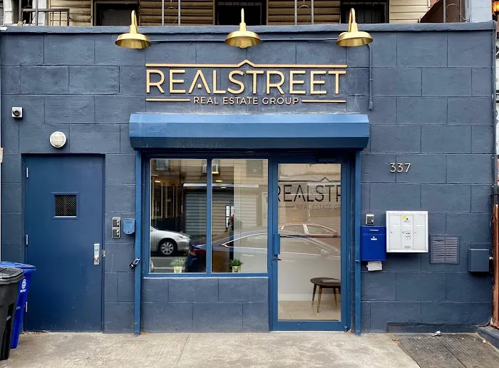 Real Street Picture 2