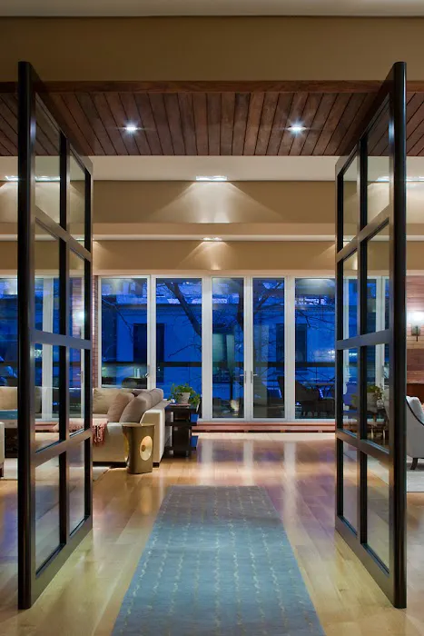 Classiques Modernes International Realty Picture 8