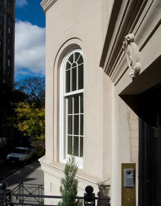 Classiques Modernes International Realty Picture 9