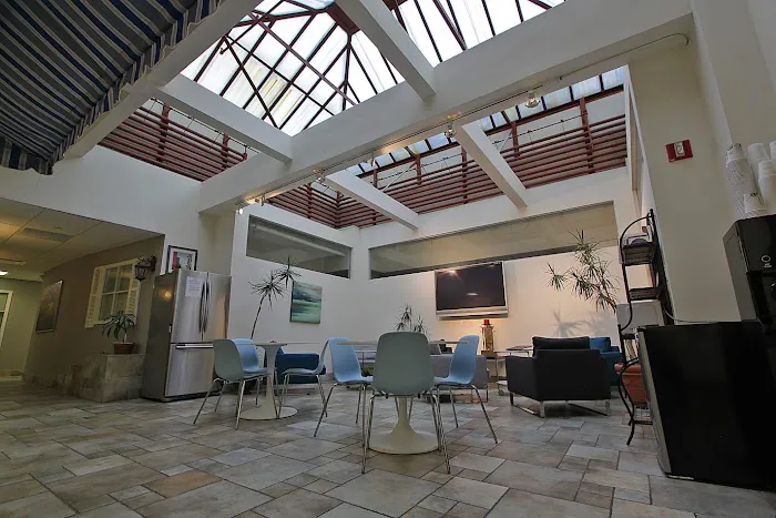 Select Office Suites - Office Space NYC Picture 2