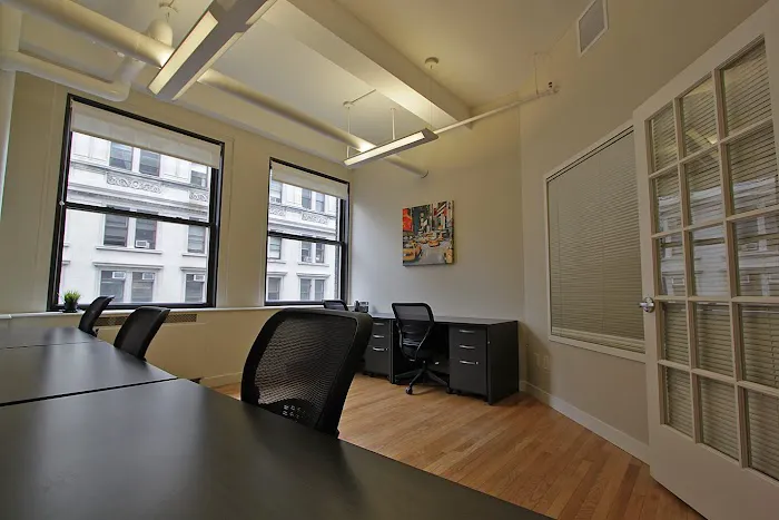Select Office Suites - Office Space NYC Picture 8