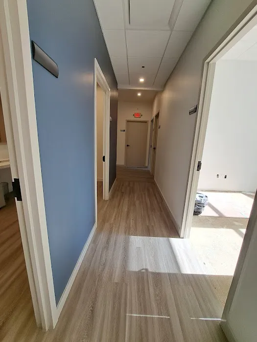 Broadway Suites LLC Picture 5