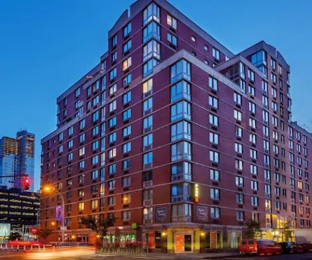 Hudson Crossing Apartments