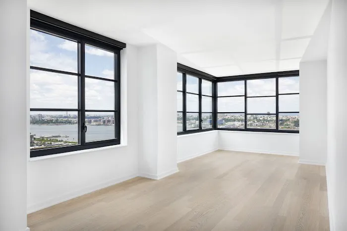 Henry Hall Apartments Picture 7