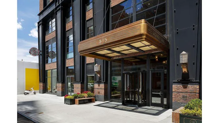 Henry Hall Apartments Picture 1