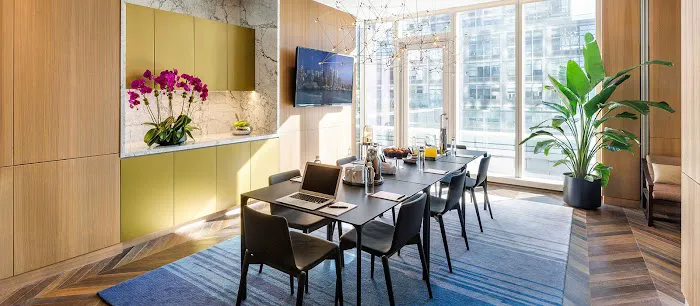 Global Luxury Suites Picture 9