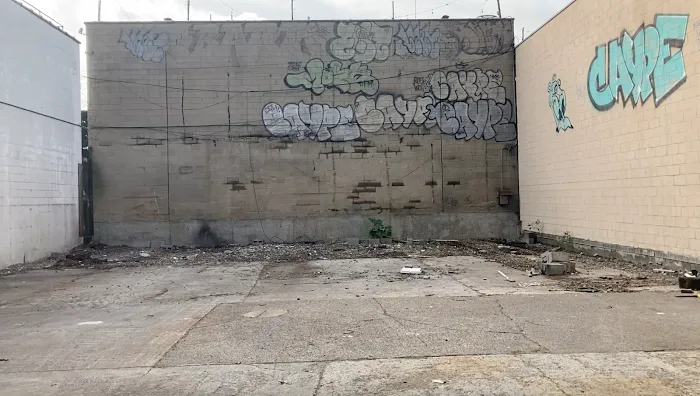 Vacant Lot for Sale at 430-432 Johnson Avenue Picture 3