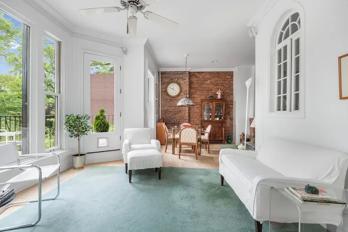 Brooklyn Heights Real Estate (BHRE) Picture 1