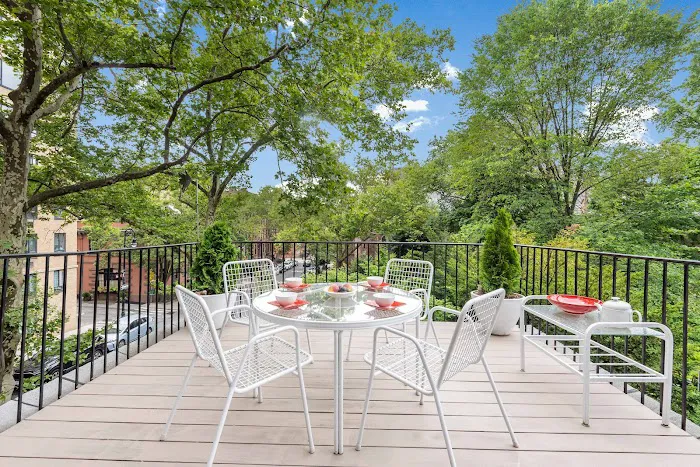 Brooklyn Heights Real Estate (BHRE) Picture 5