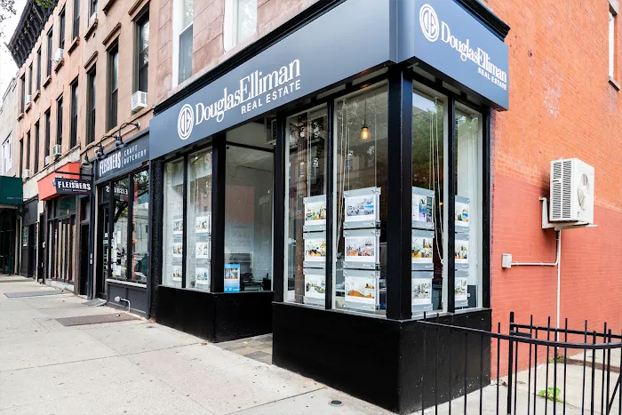 Douglas Elliman Real Estate Office in Park Slope in Brooklyn, NY Picture 10