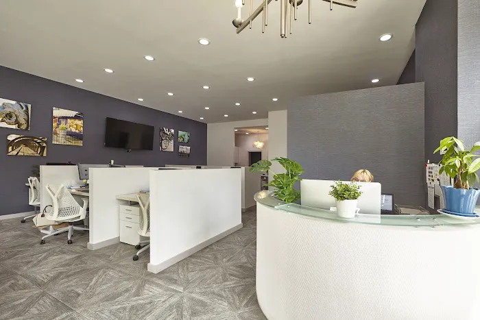 Daniel Gale Sotheby's International Realty (Park Slope Office - Brooklyn) Picture 5
