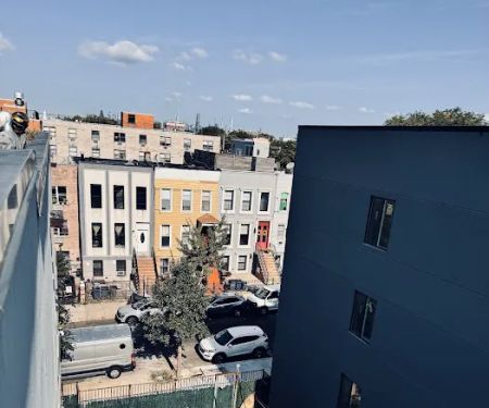 SharedEasy | Brooklyn Coliving