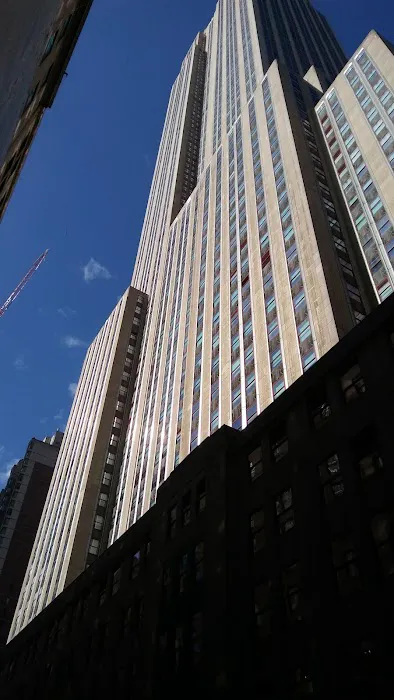 345 Fifth Avenue Picture 2