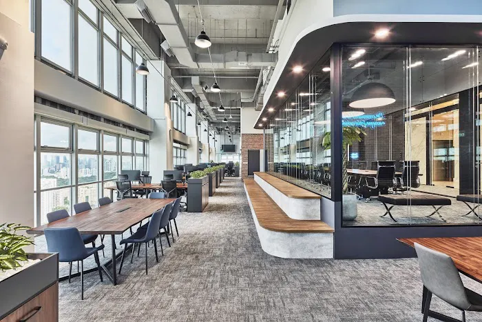 Unique Workspaces Picture 8