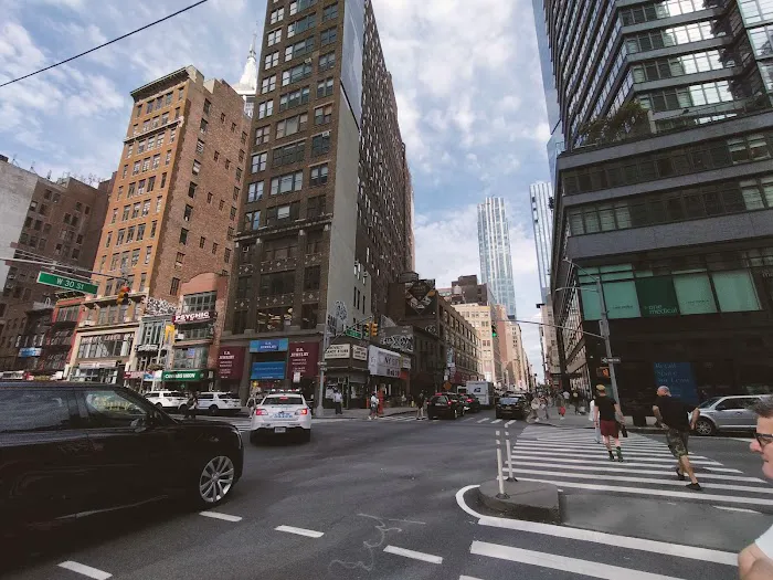 1245 Broadway Picture 5