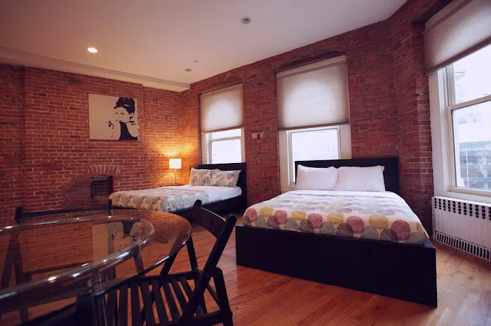 Midtown Suite NY Picture 8