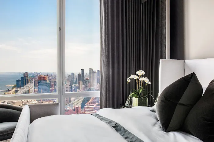 Sky - Luxury Apartments Picture 5
