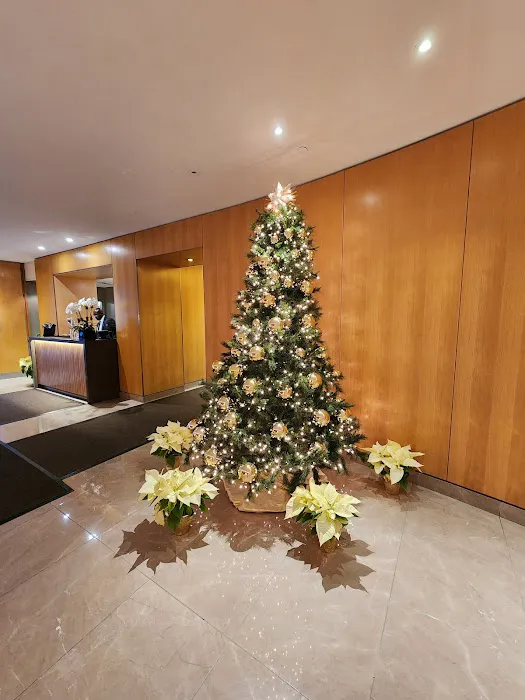 360 West 43rd Street Picture 2