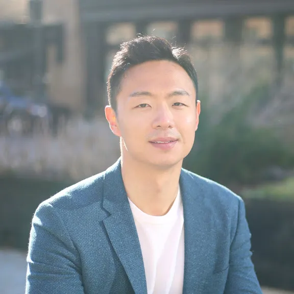 Jiangwei Zhou, EXP Commercial Picture 2