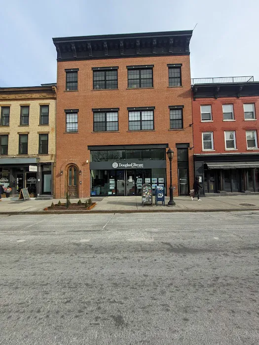 Douglas Elliman Real Estate Office in Boerum Hill Brooklyn, NY Picture 1