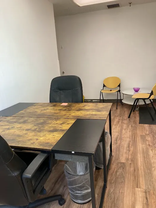Charm Offices Picture 9