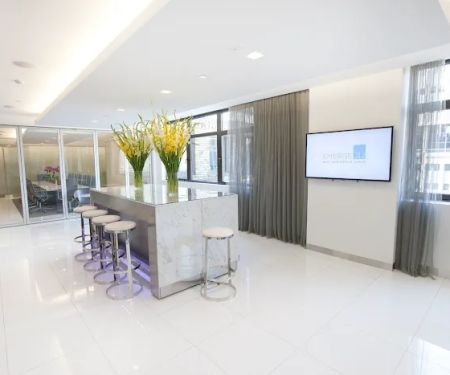 Emerge212 - NYC Full-Service Office Suites & Rentals - 125 Park Ave