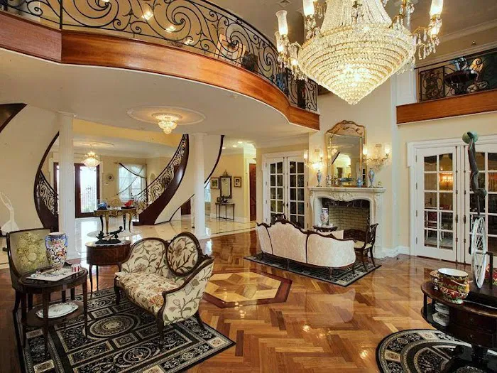 One & Only Realty Picture 4