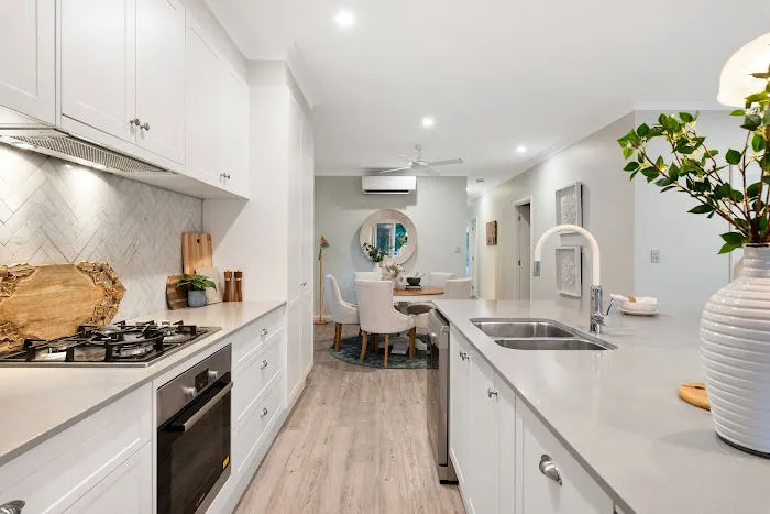 Realty Artes 아르테스 부동산 BNSK Real Estate Group, LLC | 뉴욕 맨해튼 한인 부동산 Picture 1