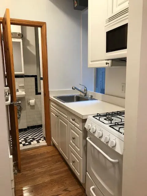 Realty Artes 아르테스 부동산 BNSK Real Estate Group, LLC | 뉴욕 맨해튼 한인 부동산 Picture 8