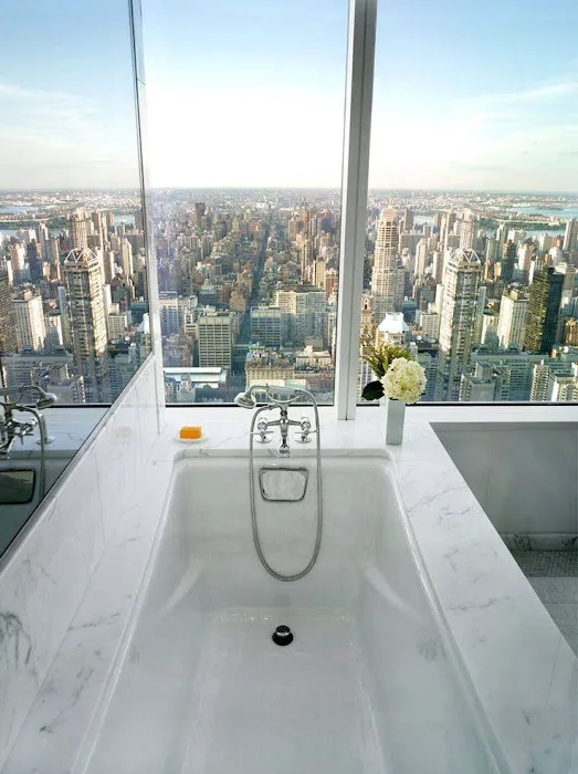 Gridiron Realty Picture 7