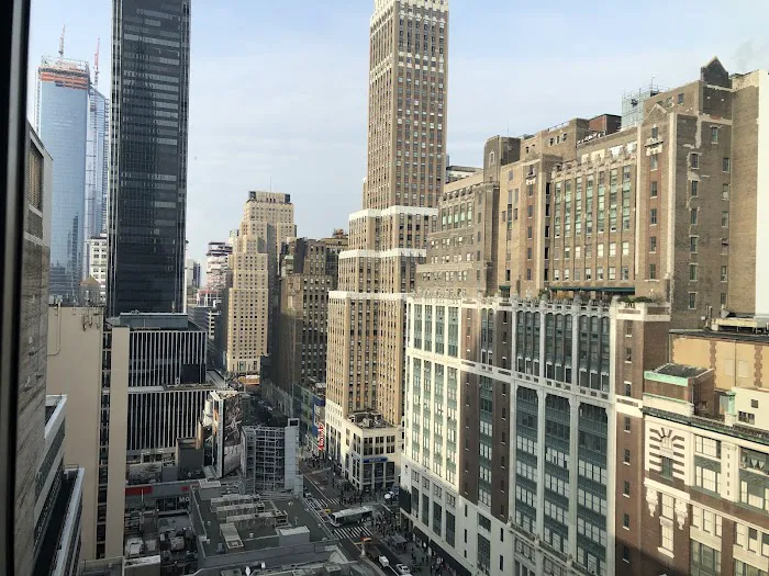 Regus - New York City - 112 W. 34th Picture 10