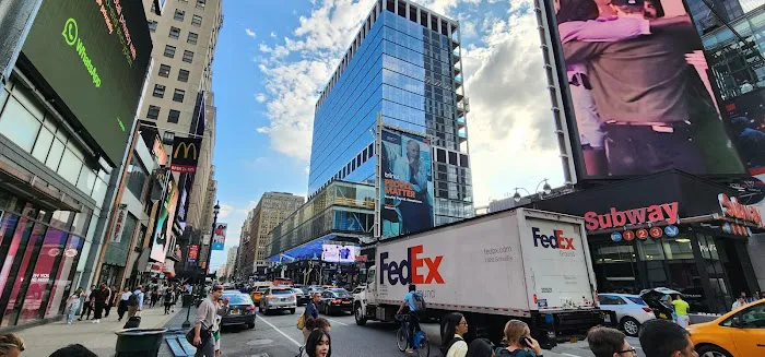 Midtown Commercial Real Estate Picture 2