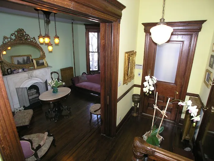 Townsley & Gay Real Estate LLC Picture 9