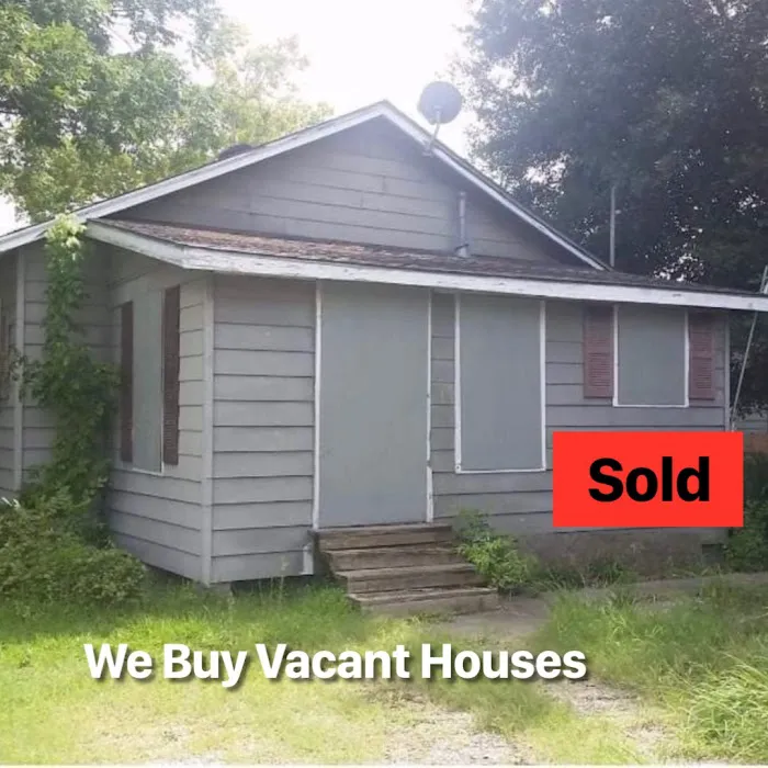 Shyla Buys Houses Picture 3
