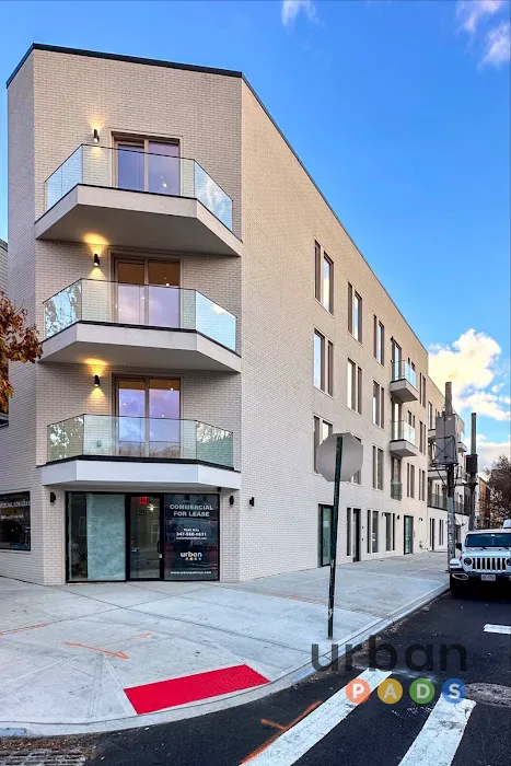 Urban Pads - Apartment Rentals Picture 3