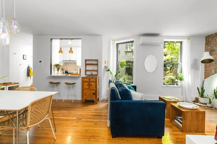 Caterina Peters Realtor - New York City and New Jersey Real Estate Agent Picture 5