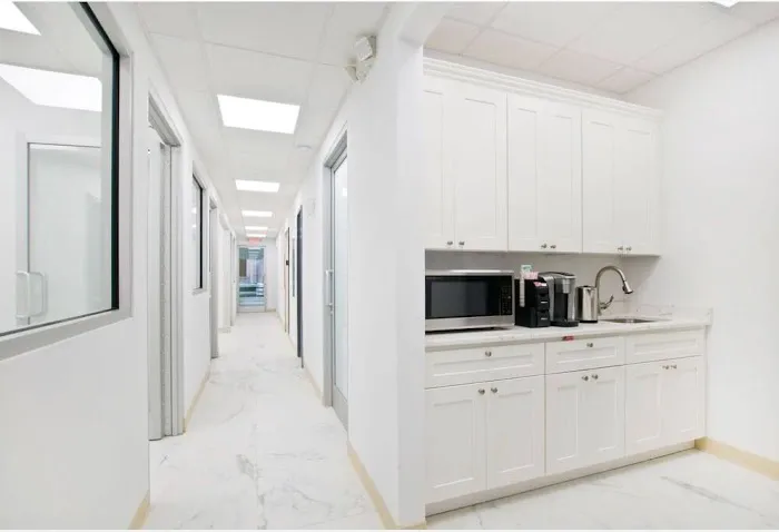 Office Spaces in Manhattan Picture 8