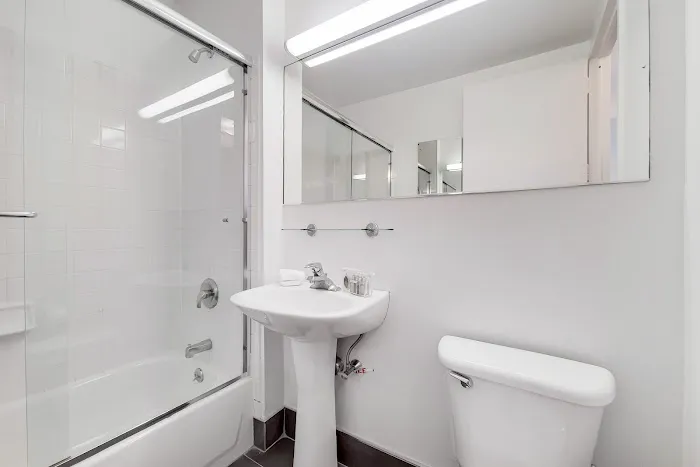Furnished Quarters Picture 2
